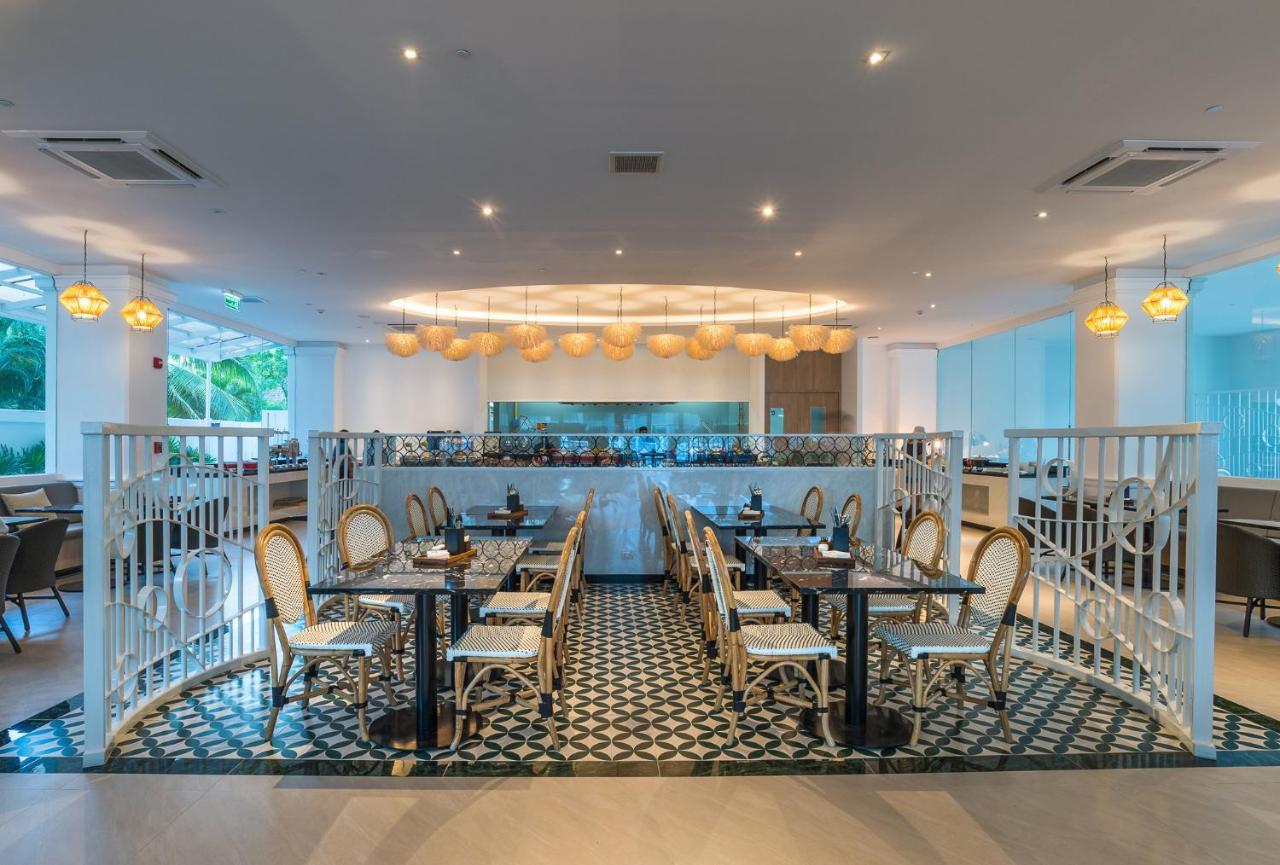 Centara Ao Nang Beach Resort & Spa Krabi Екстер'єр фото