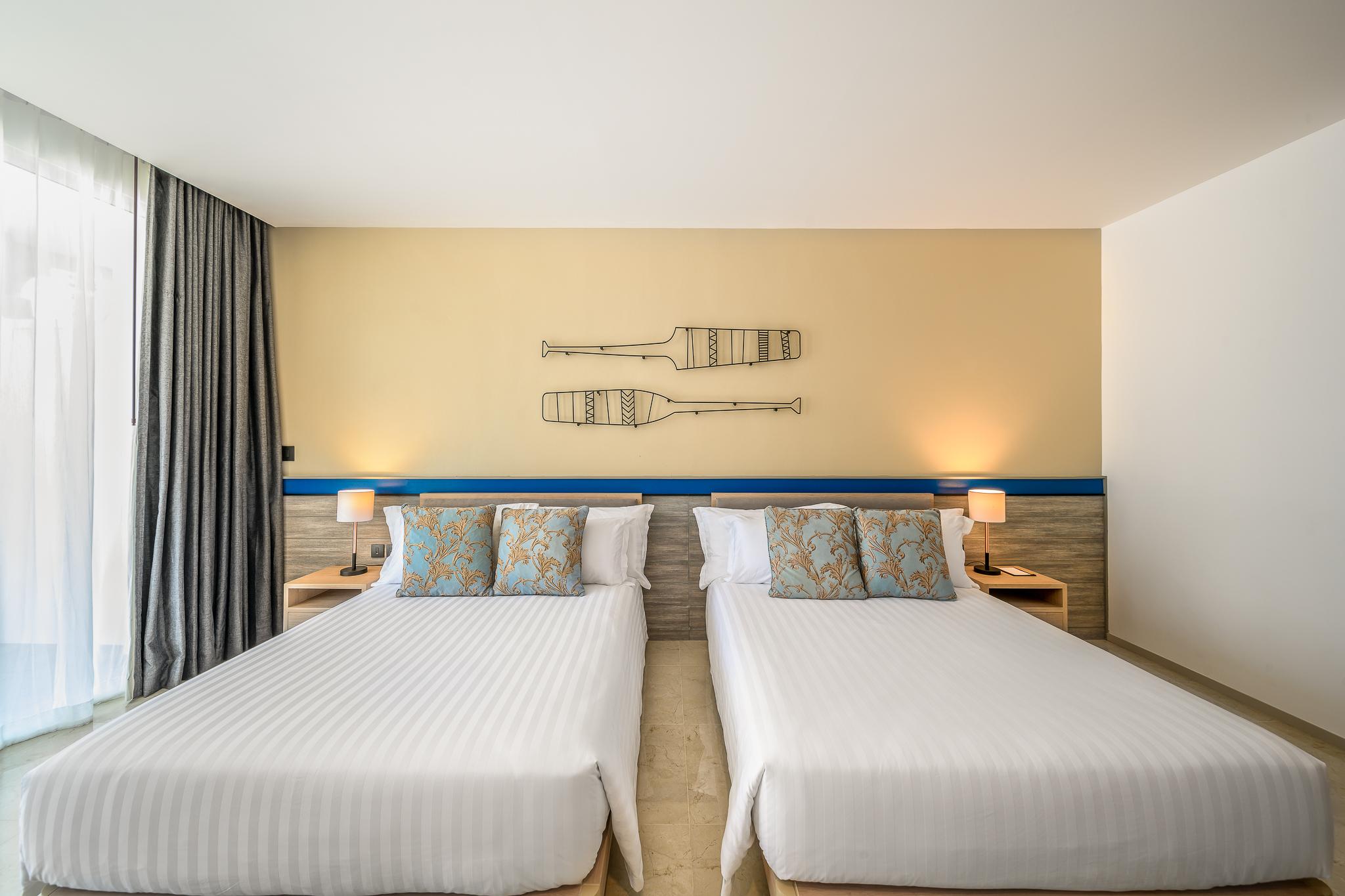 Centara Ao Nang Beach Resort & Spa Krabi Екстер'єр фото