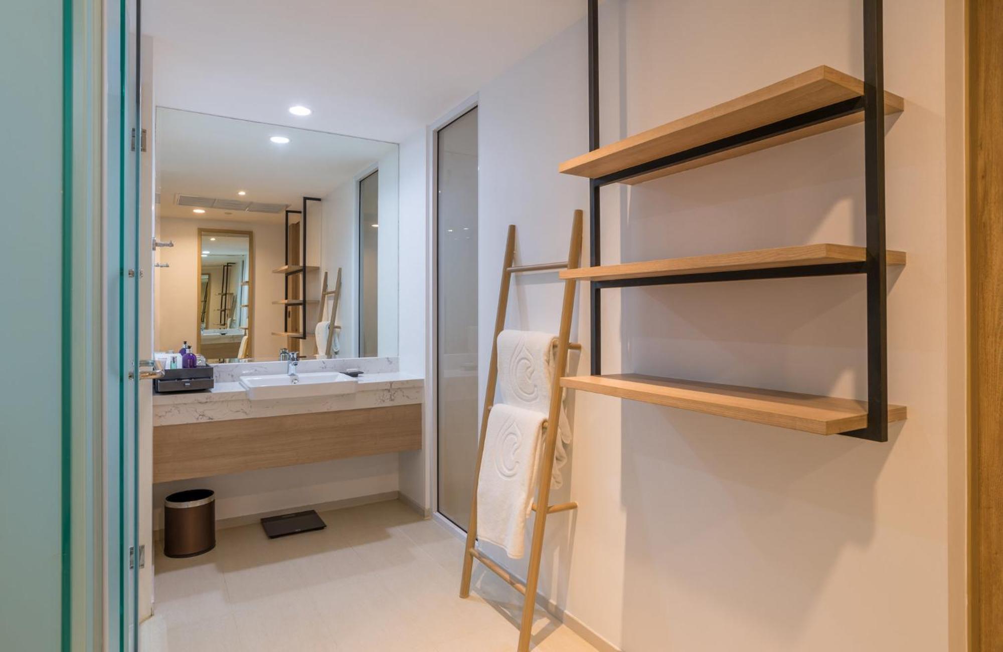 Centara Ao Nang Beach Resort & Spa Krabi Екстер'єр фото